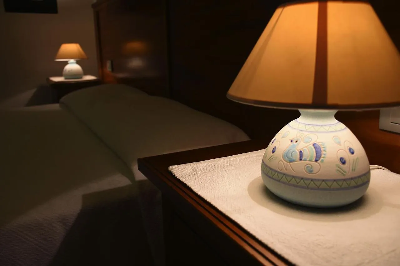 ***  Hotel Il Girasole 빌라시미우스 이탈리아