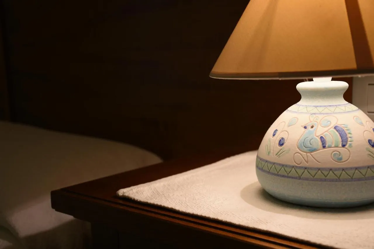 Hotel Il Girasole 维拉西米乌斯 3*,  意大利